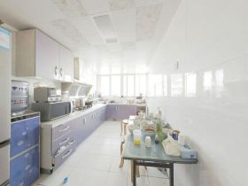 城港花苑 3室2厅1卫 124.52m&sup2;