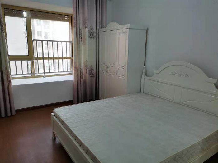尚海湾 3室2厅2卫 148m&sup2;