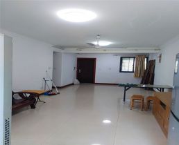 万通城 2室1厅1卫 93m&sup2;