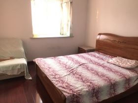 通明花苑 3室2厅2卫 115m&sup2;