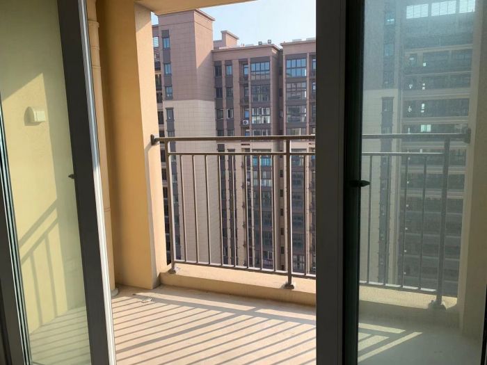 景瑞御府 3室2厅1卫 93m&sup2;