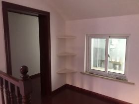 通明花苑 3室2厅2卫 115m&sup2;