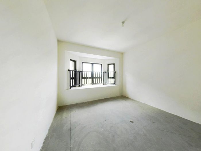 盛和九里香堤二期 4室2厅2卫 145.00m&sup2;