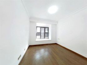 雍华府 3室2厅2卫 98m&sup2;