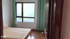南通橡树湾 3室2厅1卫 138m&sup2;