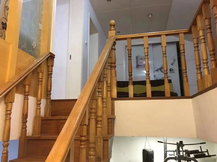 世纪新城 4室2厅2卫 150m&sup2;