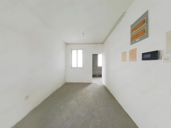 江景花园 3室2厅2卫 125m&sup2;