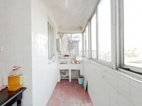 姚港路22号 4室2厅1卫 170m&sup2;