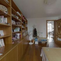 文峰花苑 7室2厅3卫 237.17m&sup2;