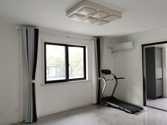新城新苑 2室1厅1卫 95m&sup2;