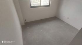 中港翡翠城 3室1厅1卫 107.53m&sup2;