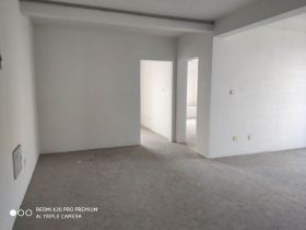 万濠星城 5室2厅2卫 200m&sup2;