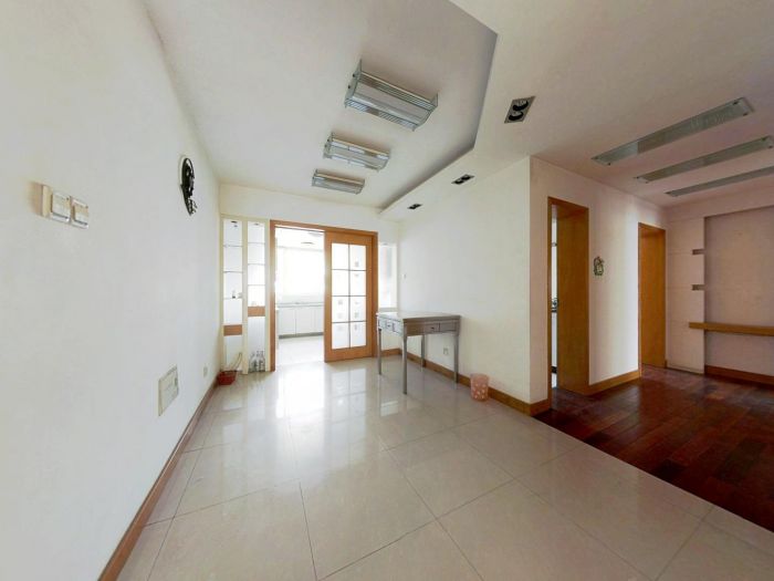 中南俪园 3室2厅2卫 137.24m&sup2;