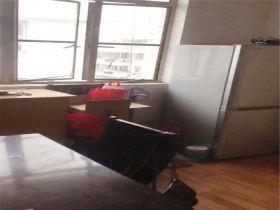 富新社区 1室1厅1卫 43m&sup2;