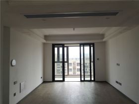 春风南岸东园 4室2厅2卫 142m&sup2;