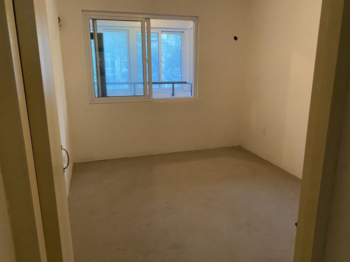 世家花园 3室2厅2卫 119m&sup2;