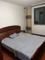 高迪晶城 3室2厅1卫 156m&sup2;