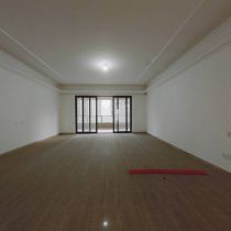 碧桂园时代悦城 5室2厅3卫 270m&sup2;