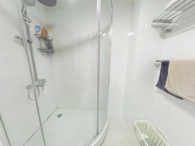 友谊公寓 3室2厅1卫 159m&sup2;