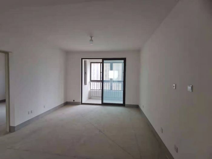 兴石花园 3室2厅1卫 130m&sup2;