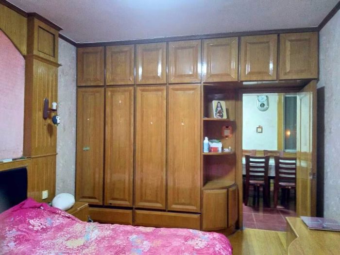 长虹新村 2室1厅1卫 74m&sup2;
