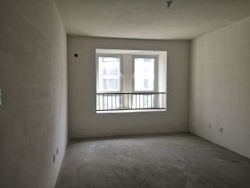 军山花园 4室2厅2卫 167m&sup2;