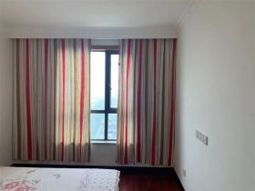 万通城 2室2厅1卫 96m&sup2;
