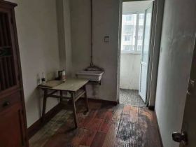 和丰北城锦居 4室1厅1卫 137m&sup2;