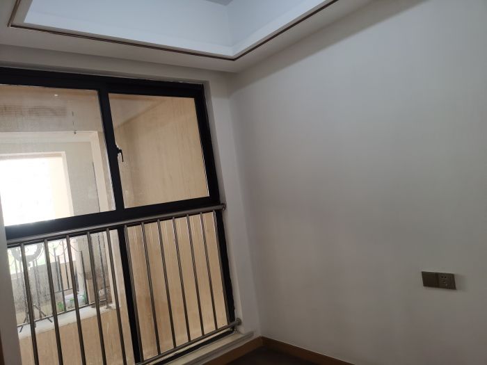 中南世纪花城三期 4室2厅2卫 140m&sup2;