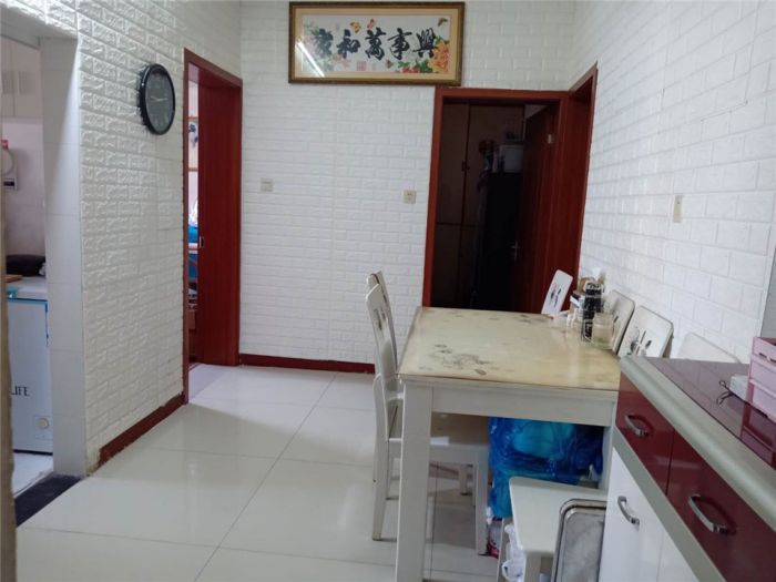 易家桥新村 2室1厅1卫 54.00m&sup2;