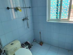 启秀南苑 3室2厅1卫 99m&sup2;