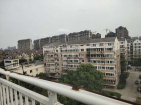 星通花园 4室2厅1卫 149m&sup2;