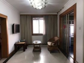 城港新村 4室2厅1卫 150m&sup2;
