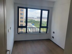 春风南岸东园 4室2厅2卫 136m&sup2;