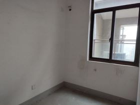 山景水岸 5室2厅2卫 177m&sup2;