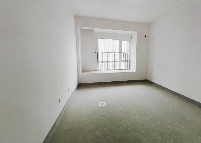 中海碧林湾 4室2厅2卫 137m&sup2;