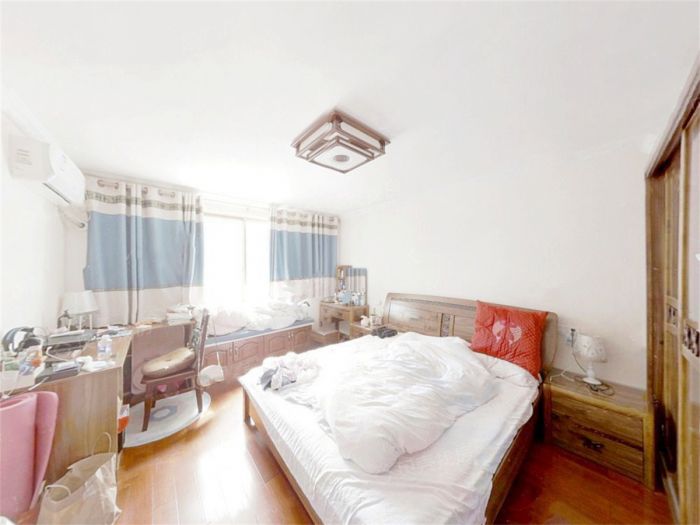 天都花苑 3室2厅1卫 105m&sup2;