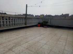 新星苑 3室2厅1卫 117m&sup2;