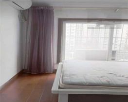 世纪新城 5室1厅1卫 208m&sup2;