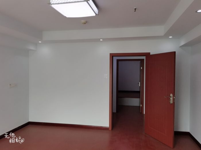 人民东路699号京扬数码城 2室1厅1卫 95m&sup2;