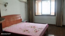 华侨花苑 4室1厅2卫 140m&sup2;