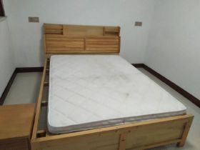 东晖花园 4室2厅2卫 130m&sup2;