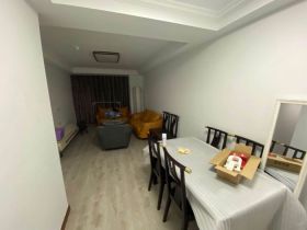 世茂新界 3室2厅1卫 92m&sup2;