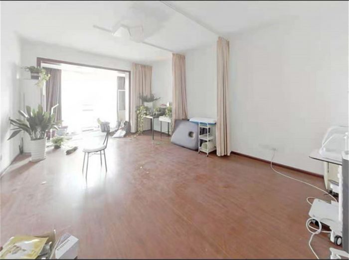玖珑城 4室2厅2卫 198m&sup2;