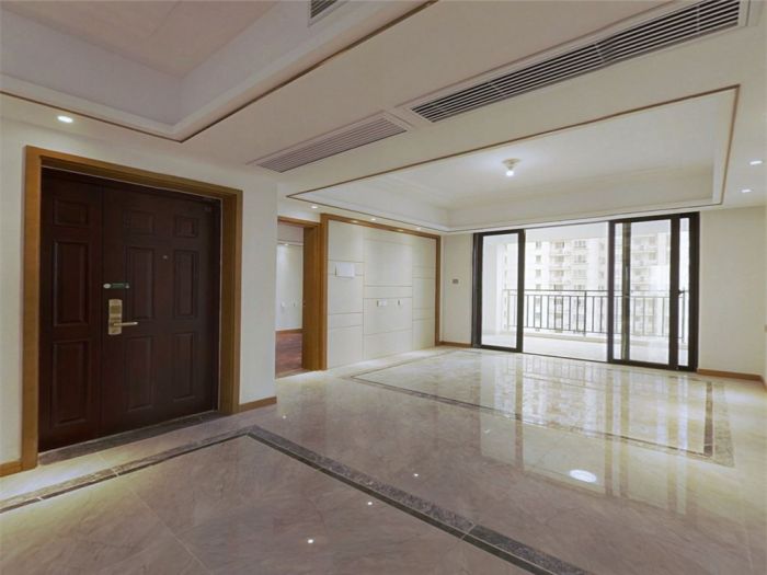中南世纪花城三期 4室2厅2卫 138m&sup2;