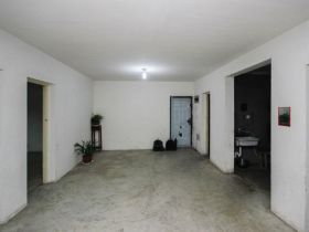 公园南苑 3室1厅1卫 126.8m&sup2;