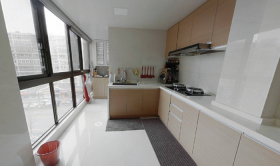 天安花园 5室2厅2卫 170m&sup2;