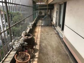 外滩小区 5室3厅2卫 222m²