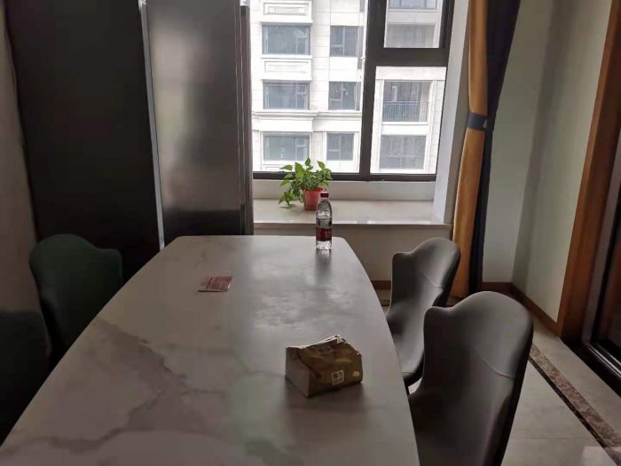 中南熙悦(南通经济技术开发区) 4室2厅2卫 122m&sup2;