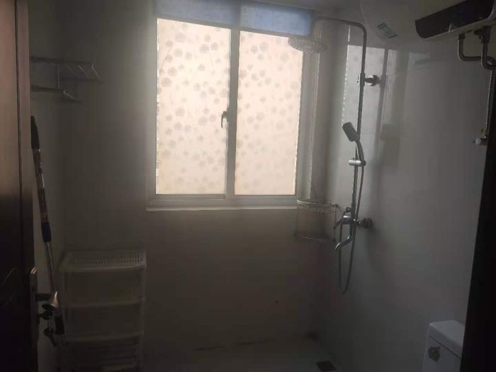 弘阳上城 3室2厅1卫 133.6m&sup2;